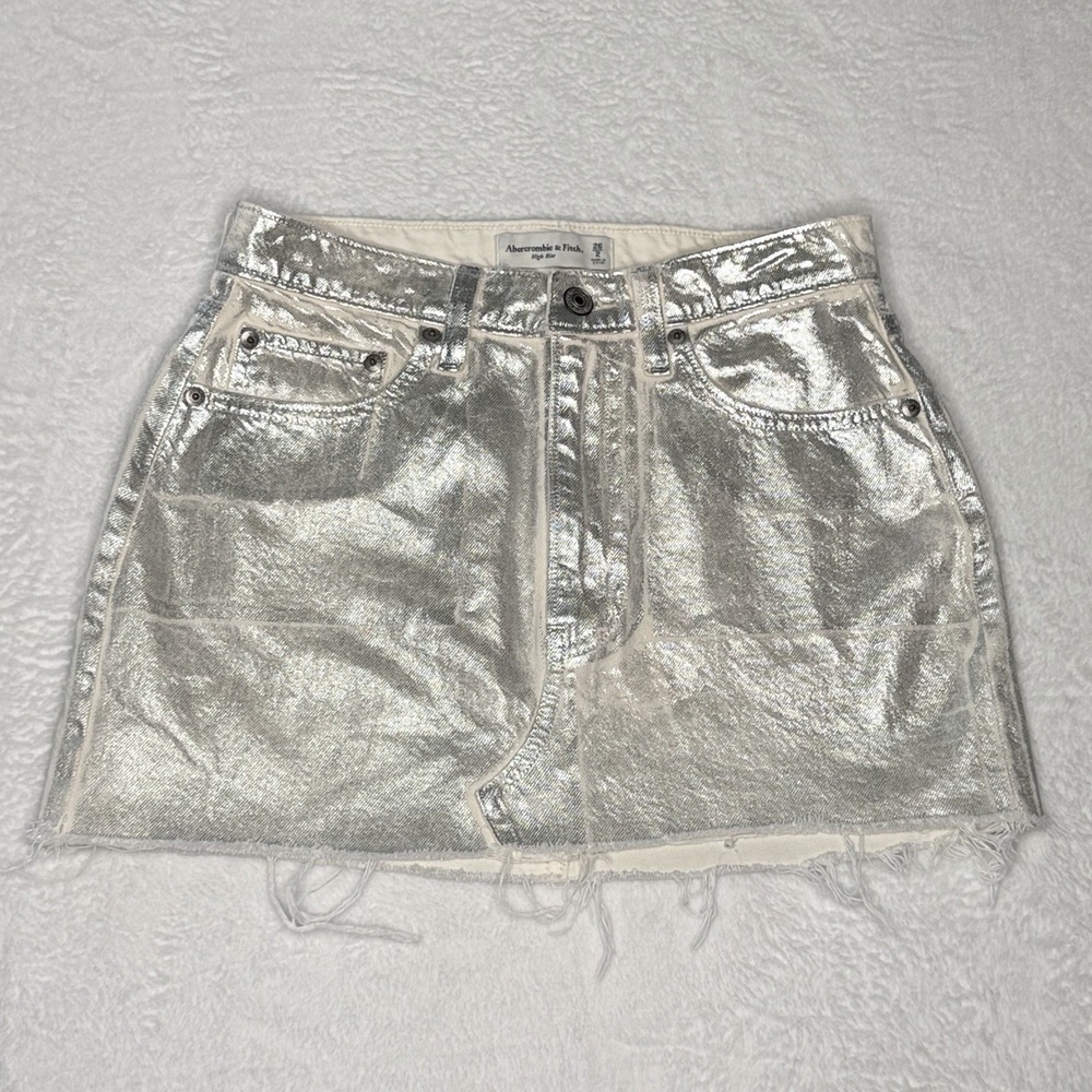 Abercrombie & Fitch Silver Metallic Coated Denim Micro Mini Skirt 26 2 High Rise